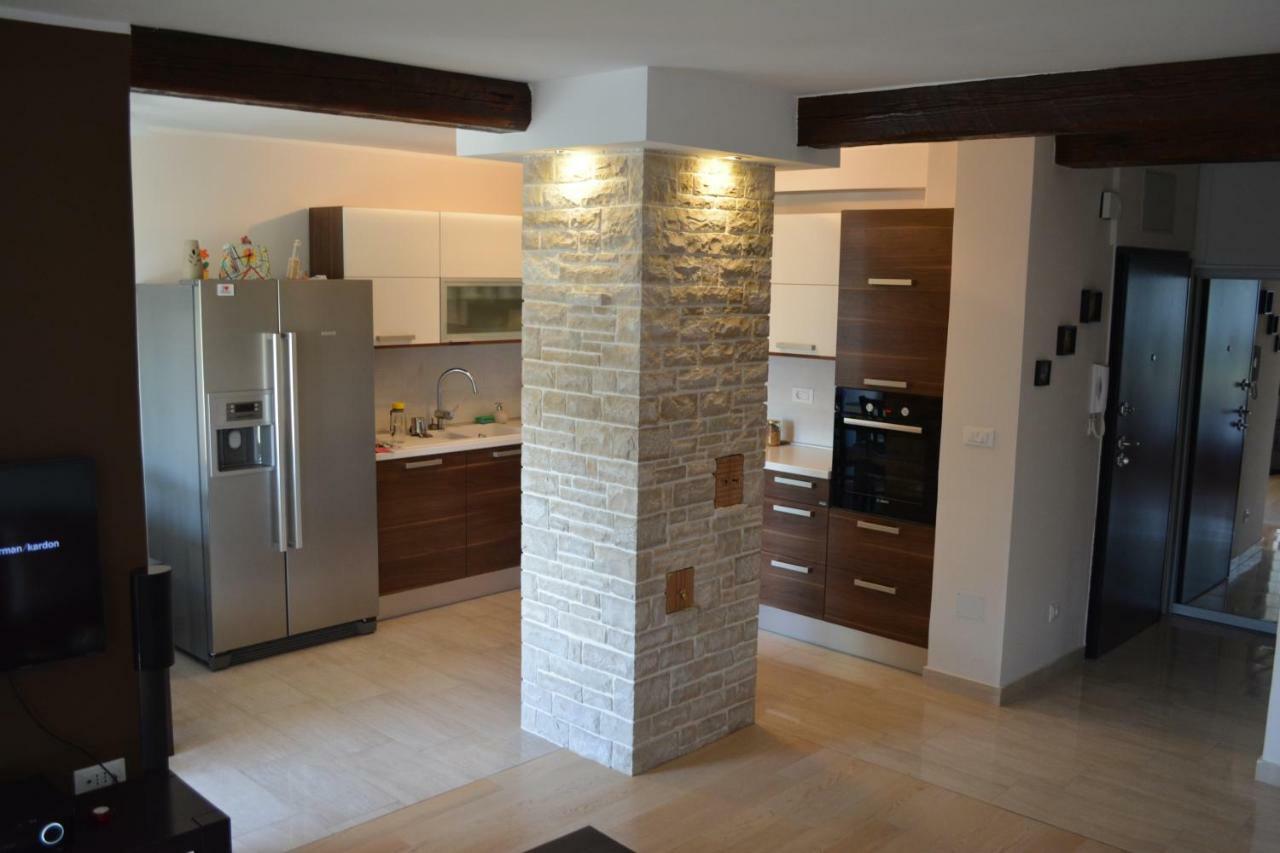 Luxury Apartment Sea Pula Buitenkant foto