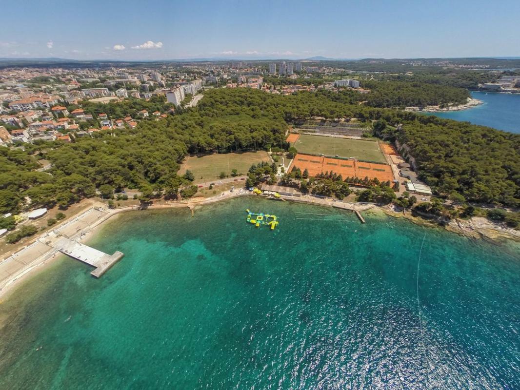 Luxury Apartment Sea Pula Buitenkant foto